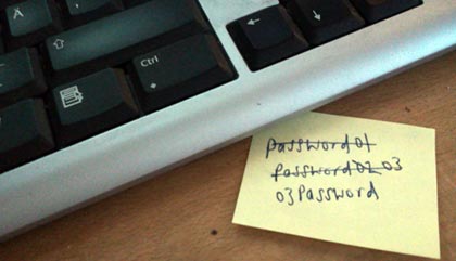 postit-under-keyboard-420x241.jpg